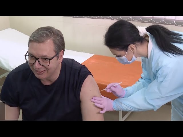 GLOBALink | Serbian president receives injection of Chinese COVID-19 vaccine