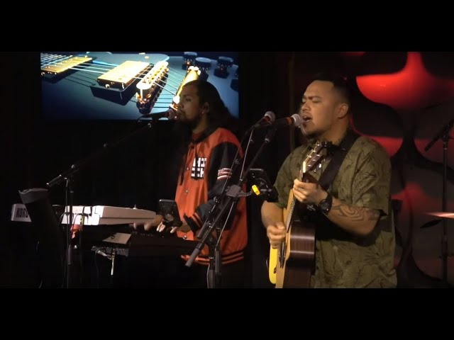 Maoli Live