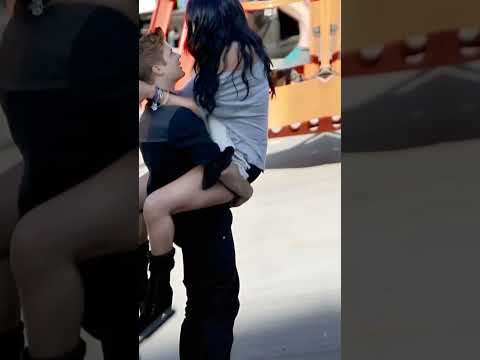 Selena Surprise Justin While Making Boyfriend Music Video Selenagomez Justinbieber Selena Jb