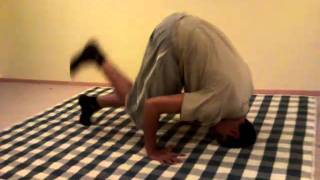 how to breakdance : headstand