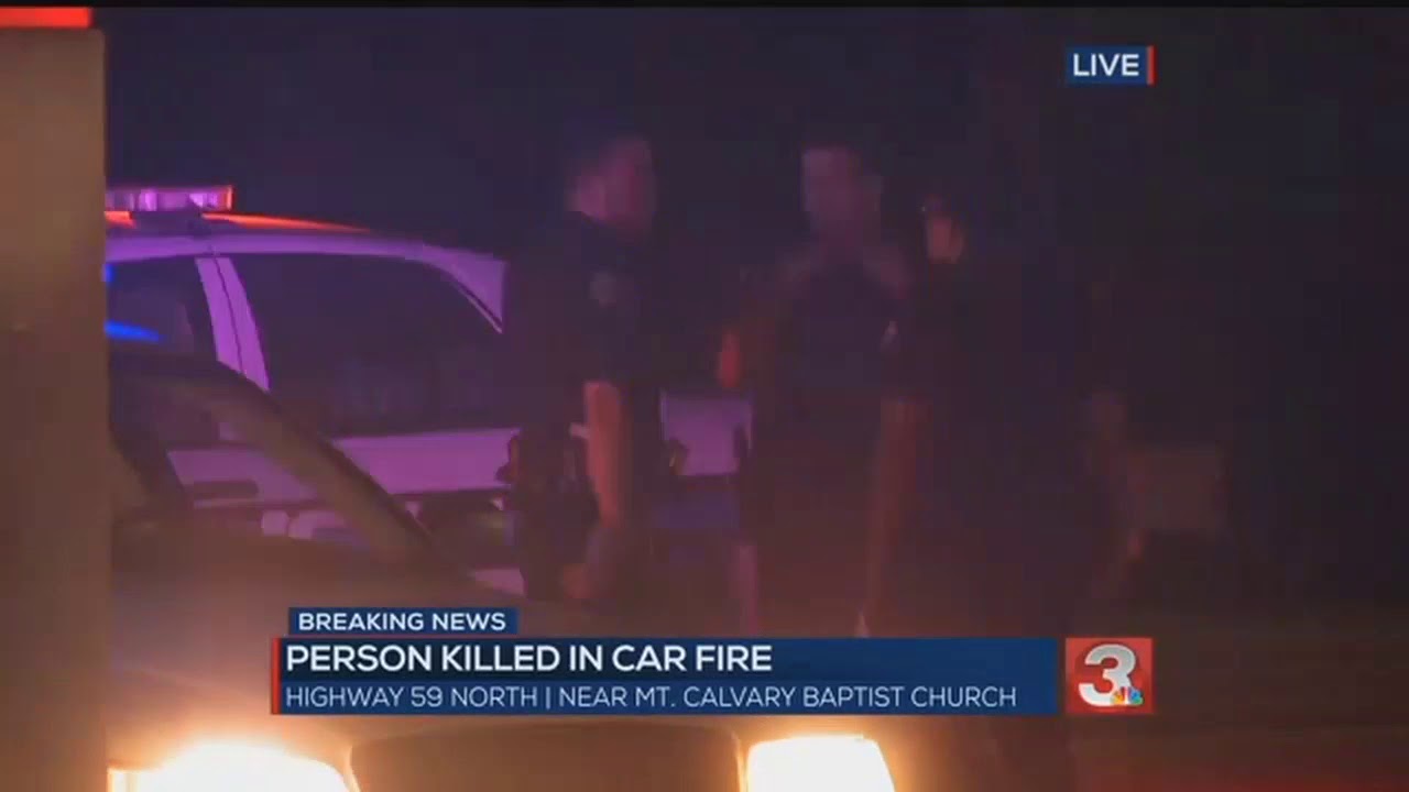 One person dies in early morning crash on Highway 58 - YouTube
