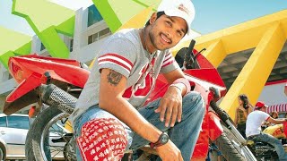 Happy (2006) Title Song   /   Allu Arjun, Genelia