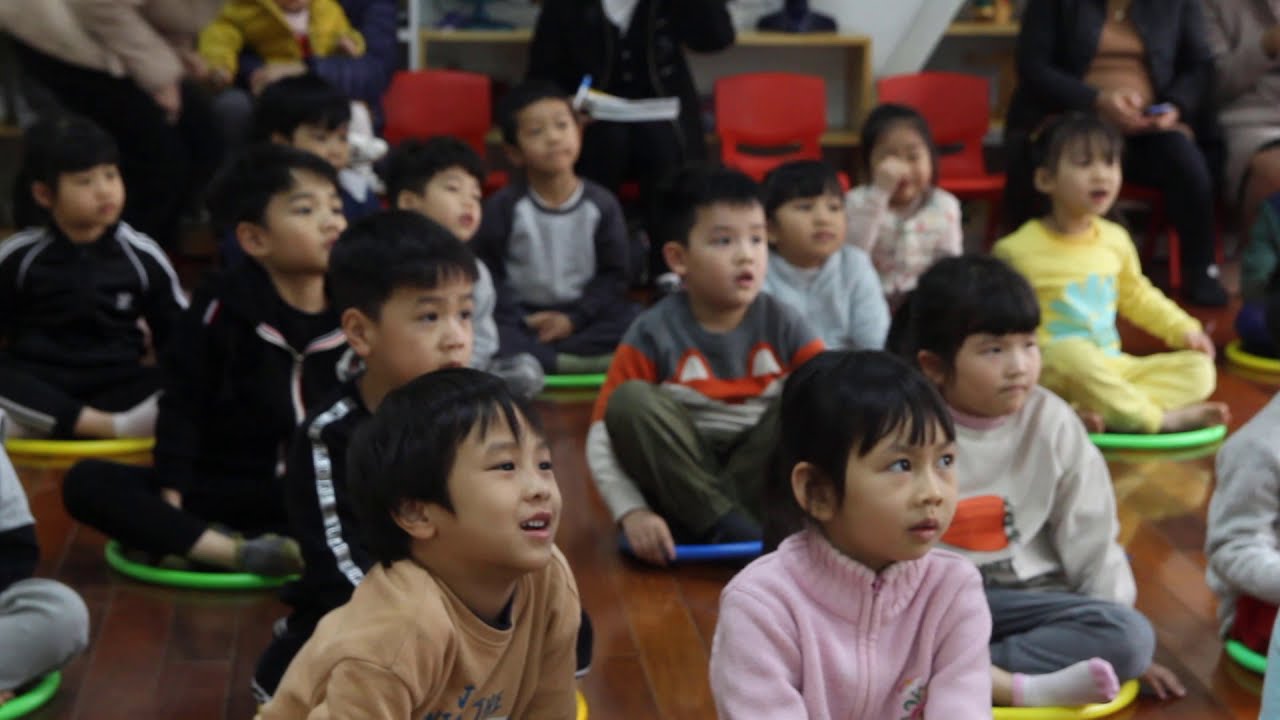 tien de choi trong casino goi la gi Game Show Rung Chuông Vàng (Golden Bell) của học sinh Kindy (5-6 tuổi) trường Mầm non Happytime