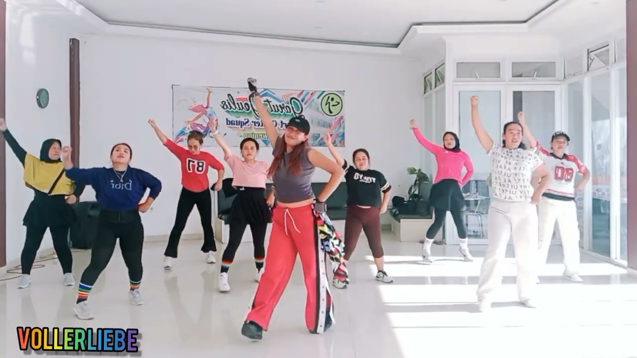 CINTA TAK TERBATAS WAKTU ( DELLA MONICA X DJ GEMOY) SENAM KREASI VOLLER LIEBE