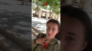 🎥 Life In Uniform: Israeli Female Soldiers