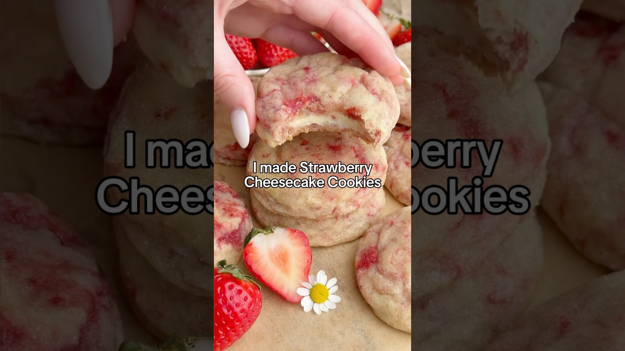 Baking for the First Time *Strawberry Cheesecake Cookies*