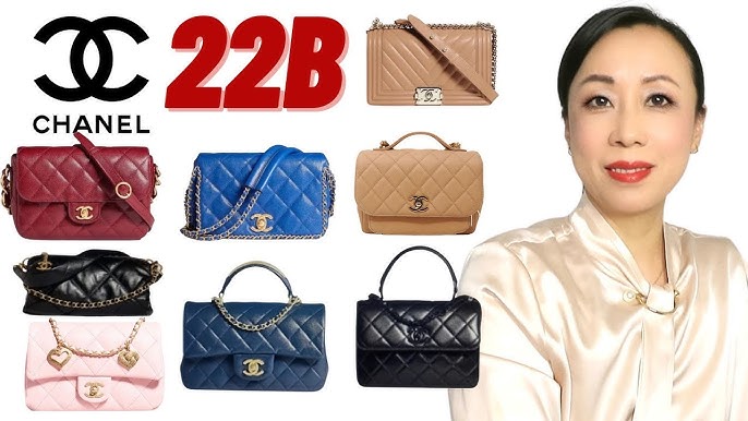 CHANEL 22 - Handbags