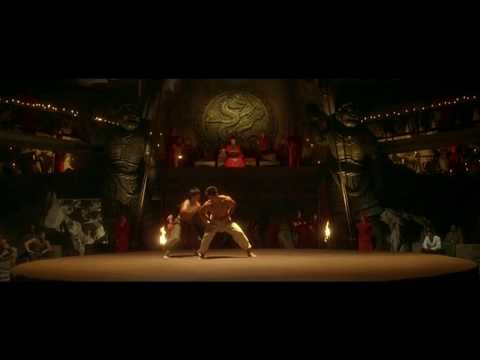 კუნგ ფუს მებრძოლი მუაი ტაის მებრძოლის წინააღმდეგ