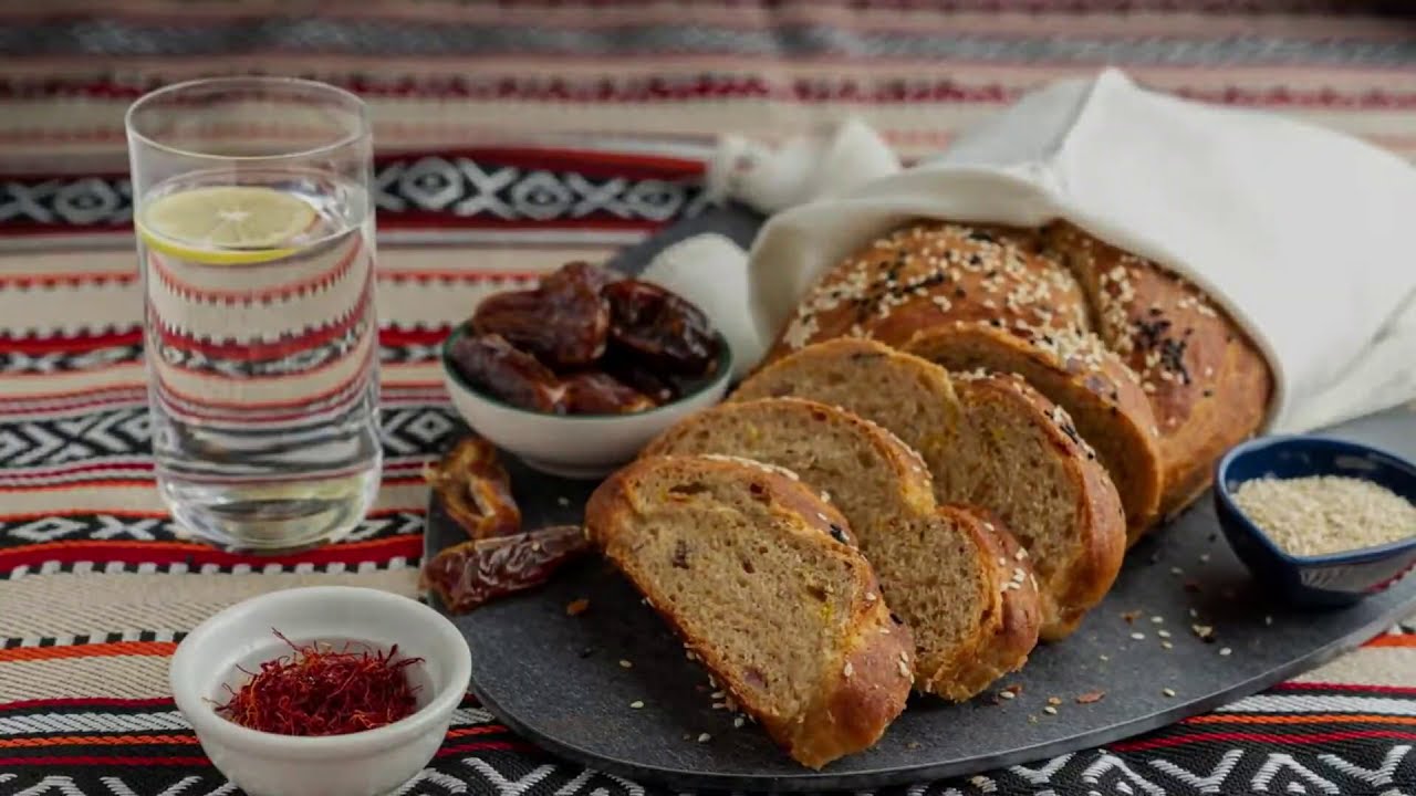 В ОАЭ придумали рецепт халы в честь дружбы с Израилем - YouTube