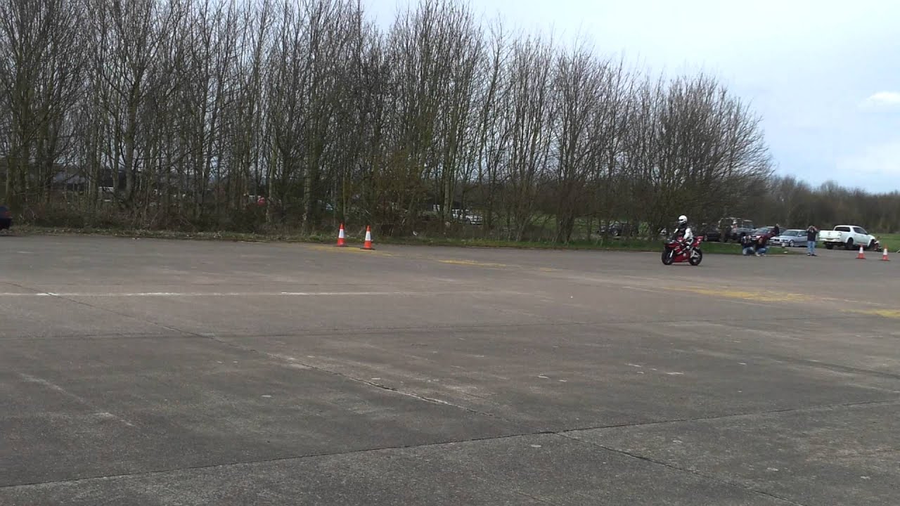 JPOC RaceWars 2013. Scooby vrs motorbike