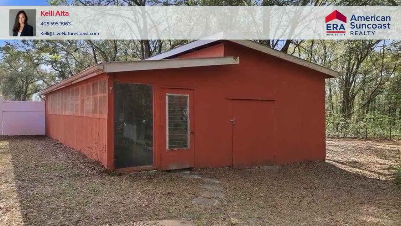 8215 E Floral Park Drive, Floral City, FL 34436