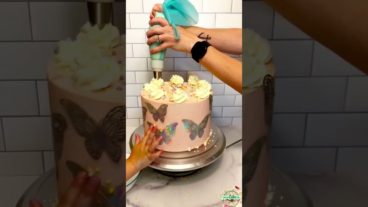 Tiny Baker-in-training takes on a birthday cake! 🙌  #birthdaycakes #kidsinthekitchen