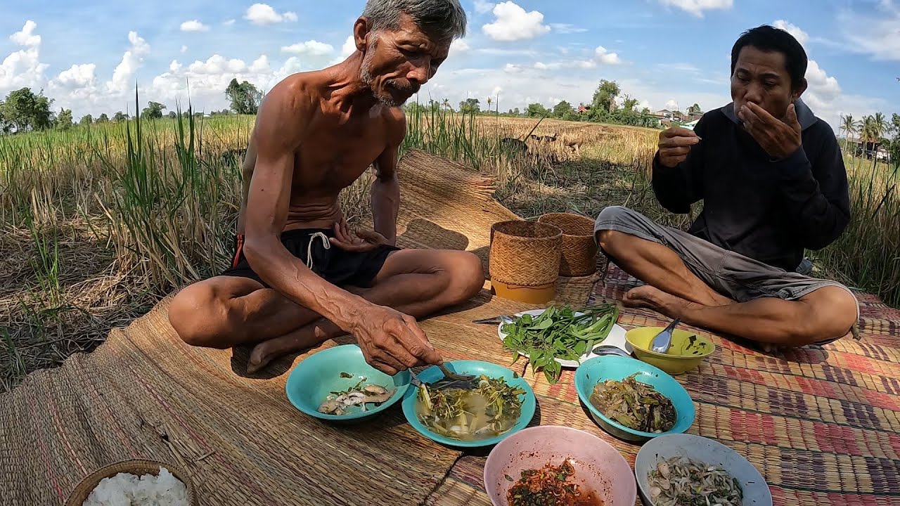 โจมปลากินข้าวป่า ต้มปลา ก้อยกุ้ง แซ่บๆ แบบ วิถีอีสาน