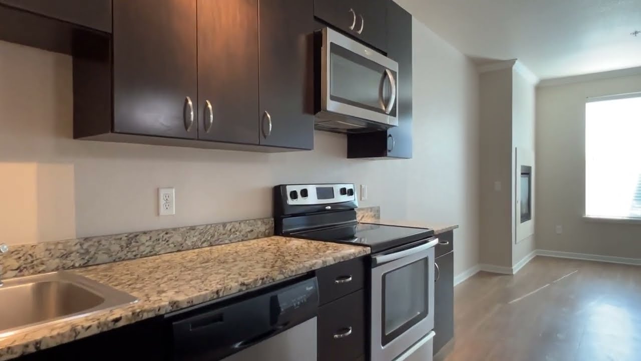 Arbour Square Apartments - Westminster Denver Colorado - Mulberry 331 H
