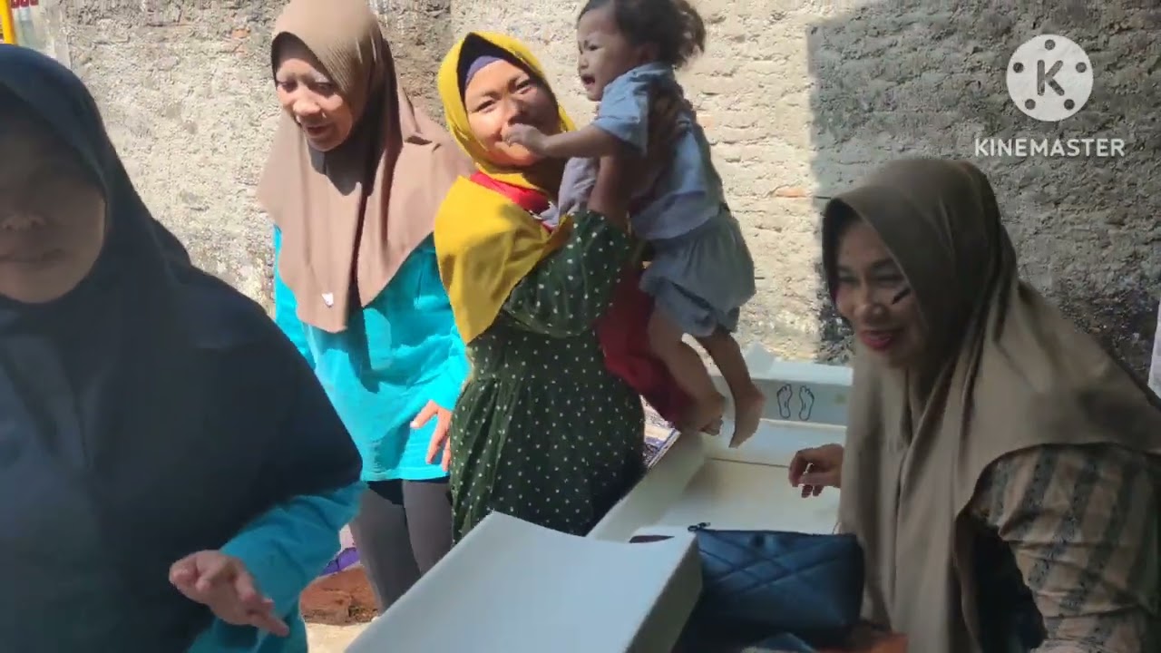 KIE DI POSYANDU DESA MANDIRAJA