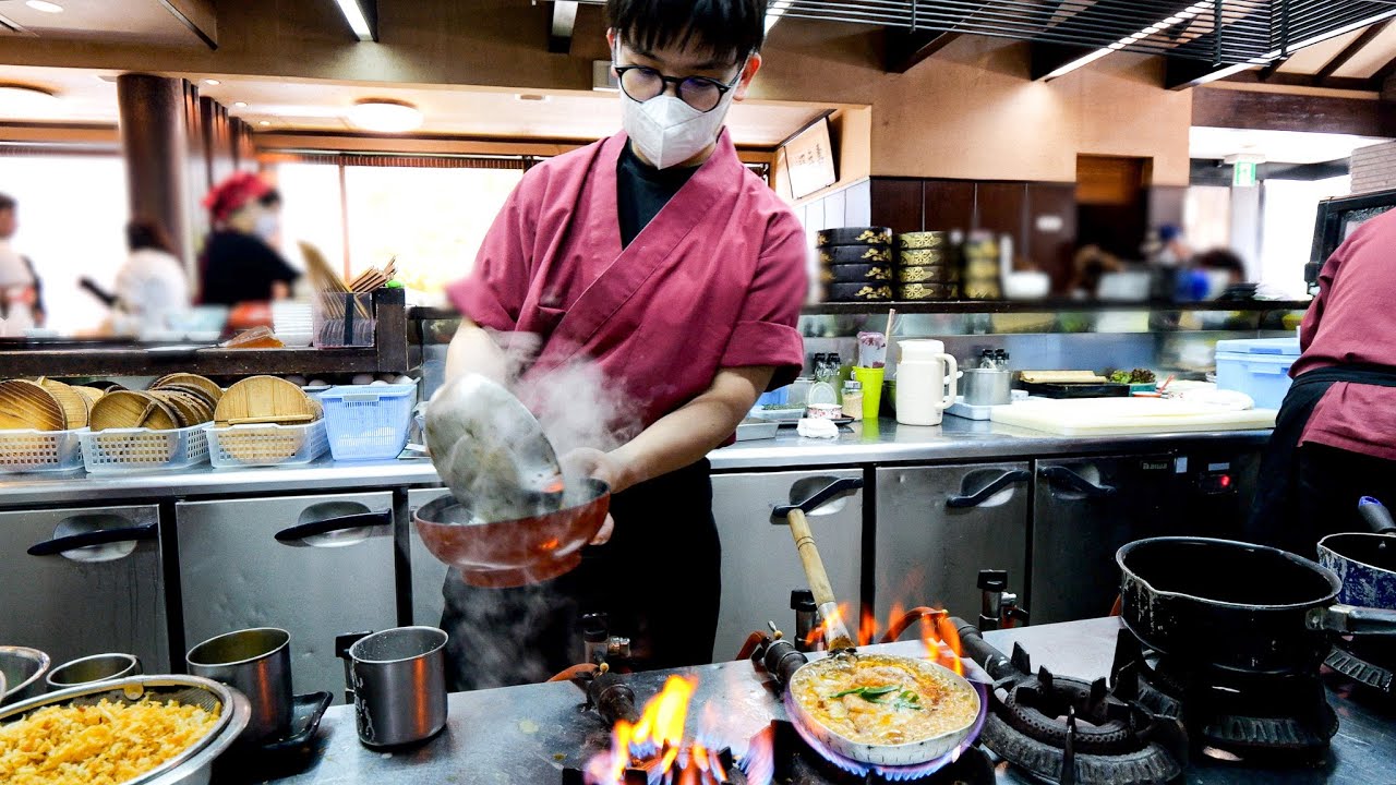 Супер-возбуждающий кацудон! Лапшичная, которой управляют отец и сын.