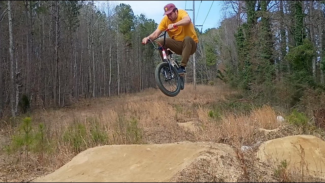 Pretty Friday in February #shieldbmx #BONESHAKERBICYCLES #trails #usabmx #littledevilbrand #RAD #BMX