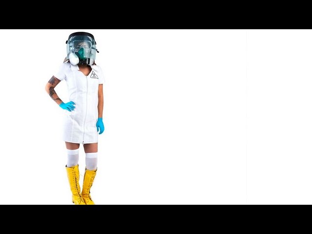 sexy ebola containment suit This is How Suits Protect Doctors From Ebola