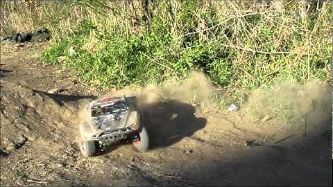 Slash 4x4 Track Bash (Platinum Edition)