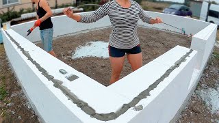 Voisins Ont Ri De La Construction Innovante De Notre Petite Maison, Mais Ensuite ils ont été étonnés