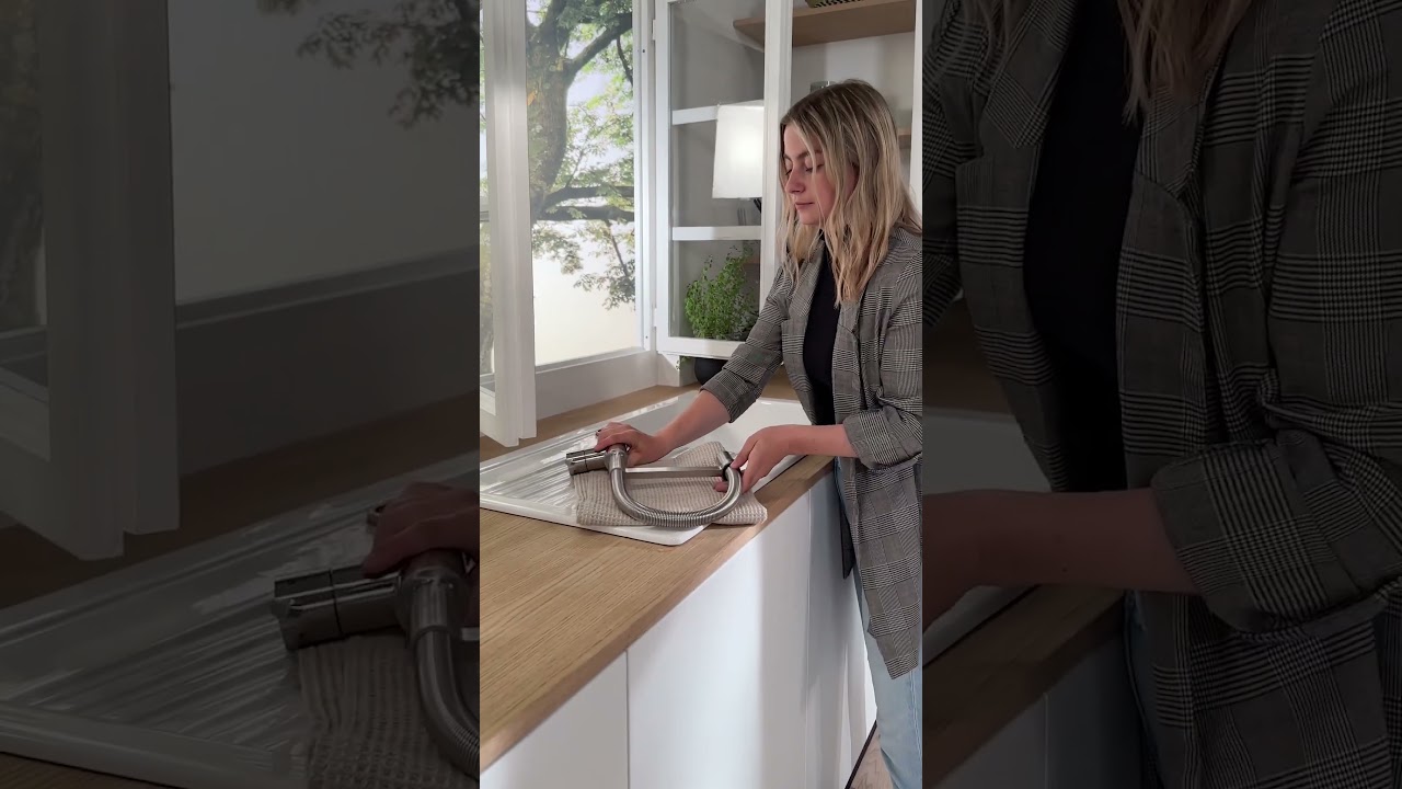 Villeroy & Boch - składana bateria okienna Steel Expert Compact Window