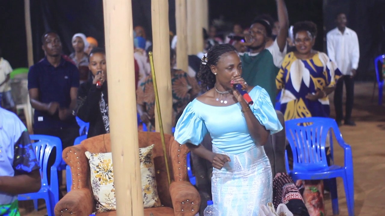 USHUHUDA HUU UTAIMARISHA IMANI YAKO: MCHIMBA SHIMO KADUMBUKUA MWENYEWE!!!