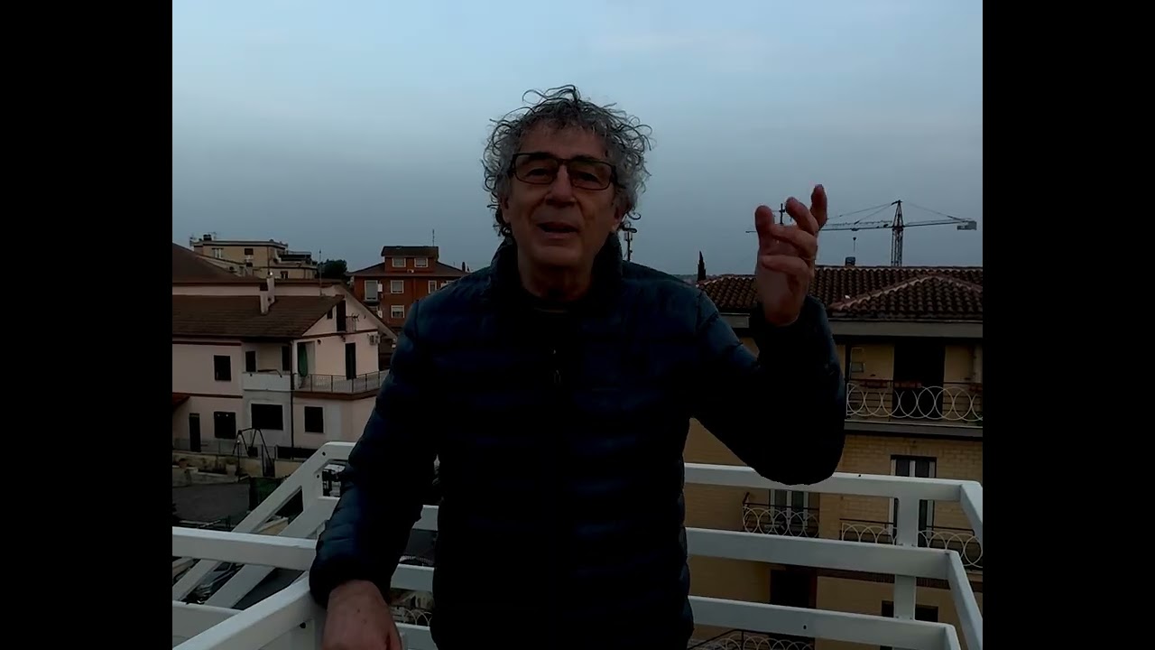 “LA GELOSIA”😆😂😂😂😂😂😂😂😂😂😜