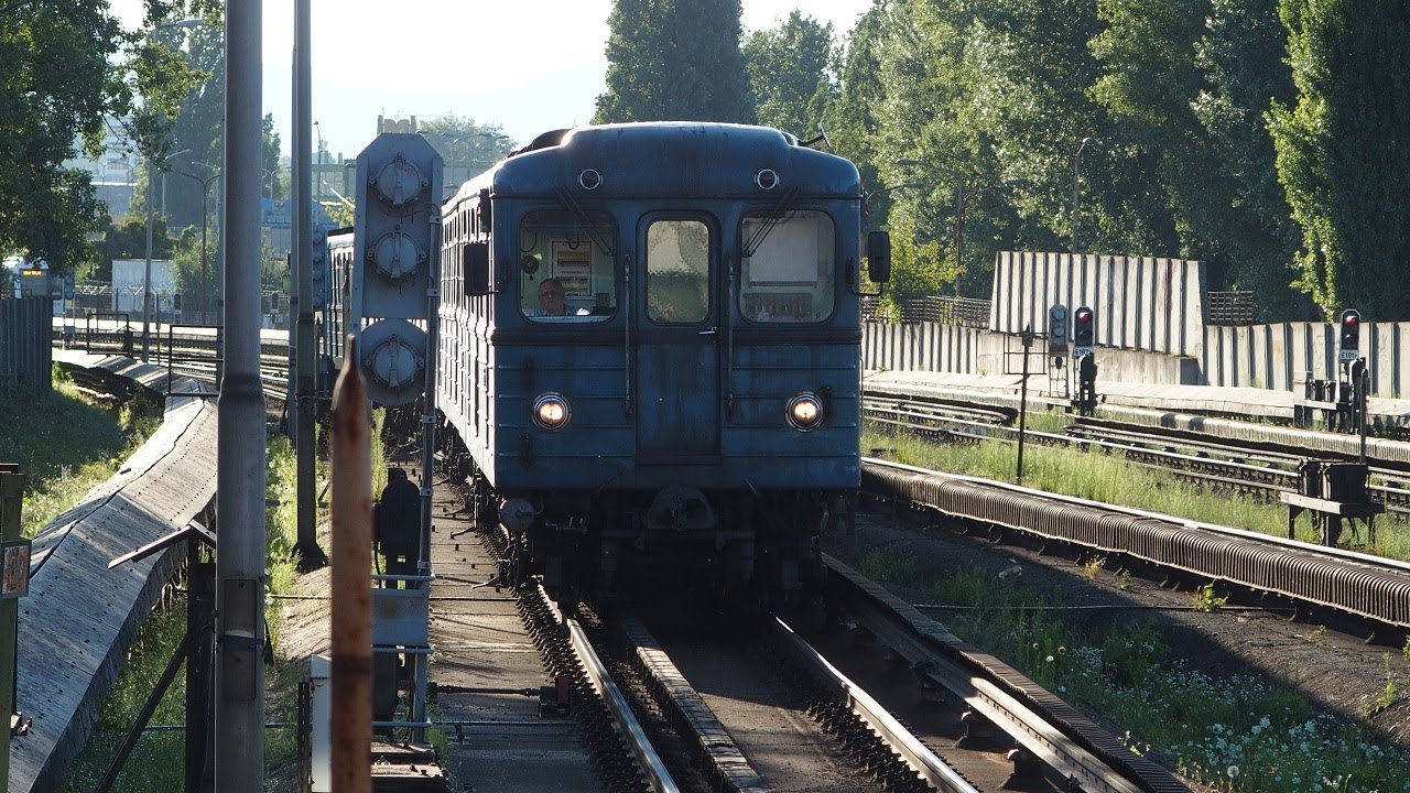 Budapest Metro | Budapesti metró | Ev3 (Eв3)