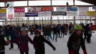 Sextaner Schlittschuhlaufen 2017 Pixelwork Studio