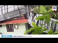 തണ്ണിത്തോട്ടിൽ സ്കൂൾ മേൽക്കൂര പറന്നുപോയി വീടിന് മുകളിൽ വീണു | Pathanamthitta