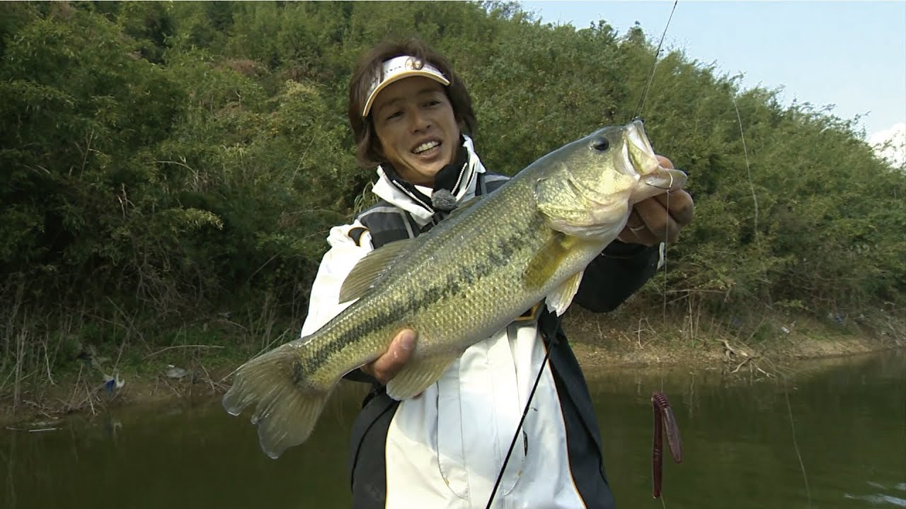 036 【後編】BASS界の新星が体感！！中国のバスフィッシング - YouTube