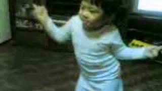 Miguelito de guzman - dancing skills.3gp