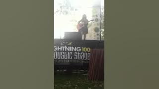 'When It's Raining' live performance by Stephanie Day at Nashville Musician's Corner