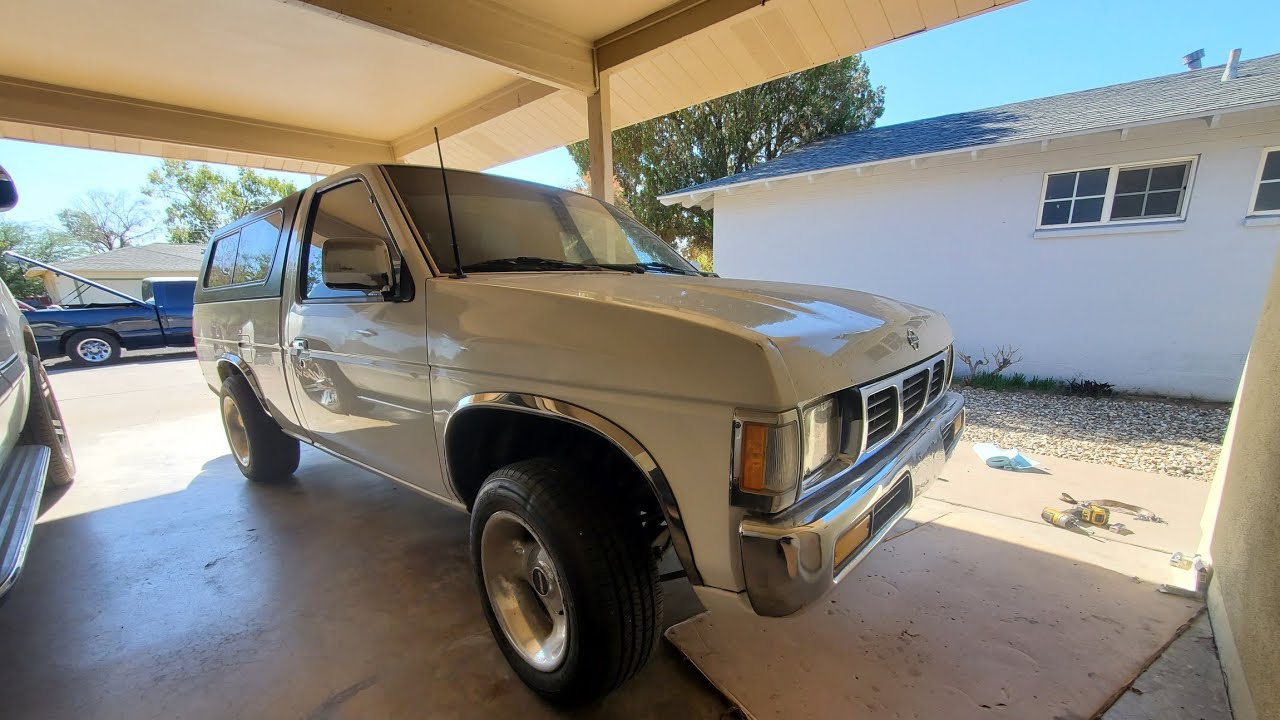 89 al 97 Nissan pickup 2.4 tenia una tembladera el motor solución