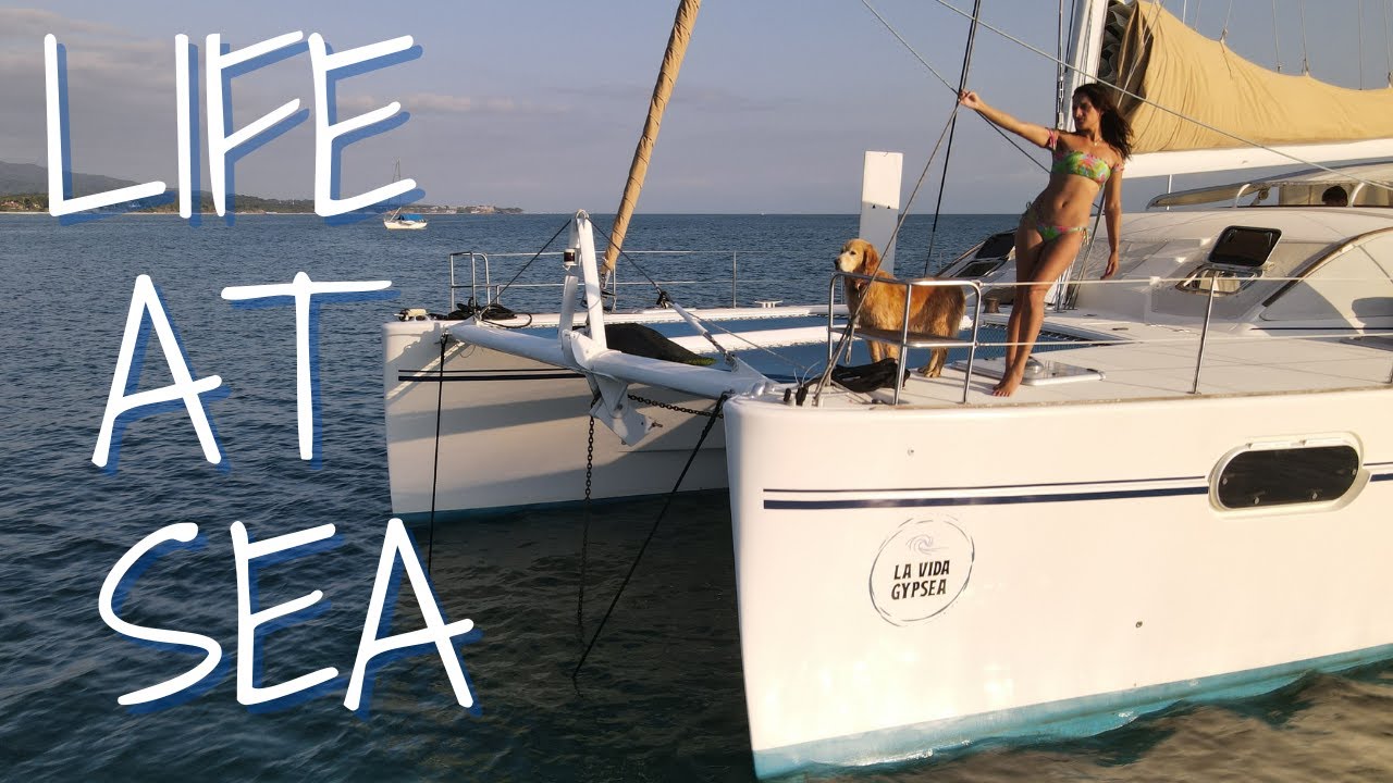 A DAY IN THE LIFE -  Sailing our Catamaran - Sailing La Vida Gypsea  -  EP: 28