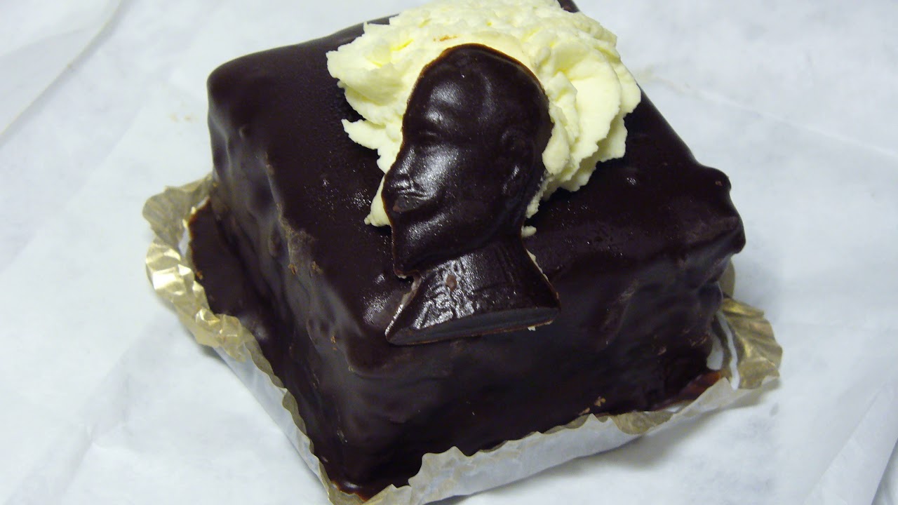 Gustavus Adolphus pastry Wikipedia audio article YouTube