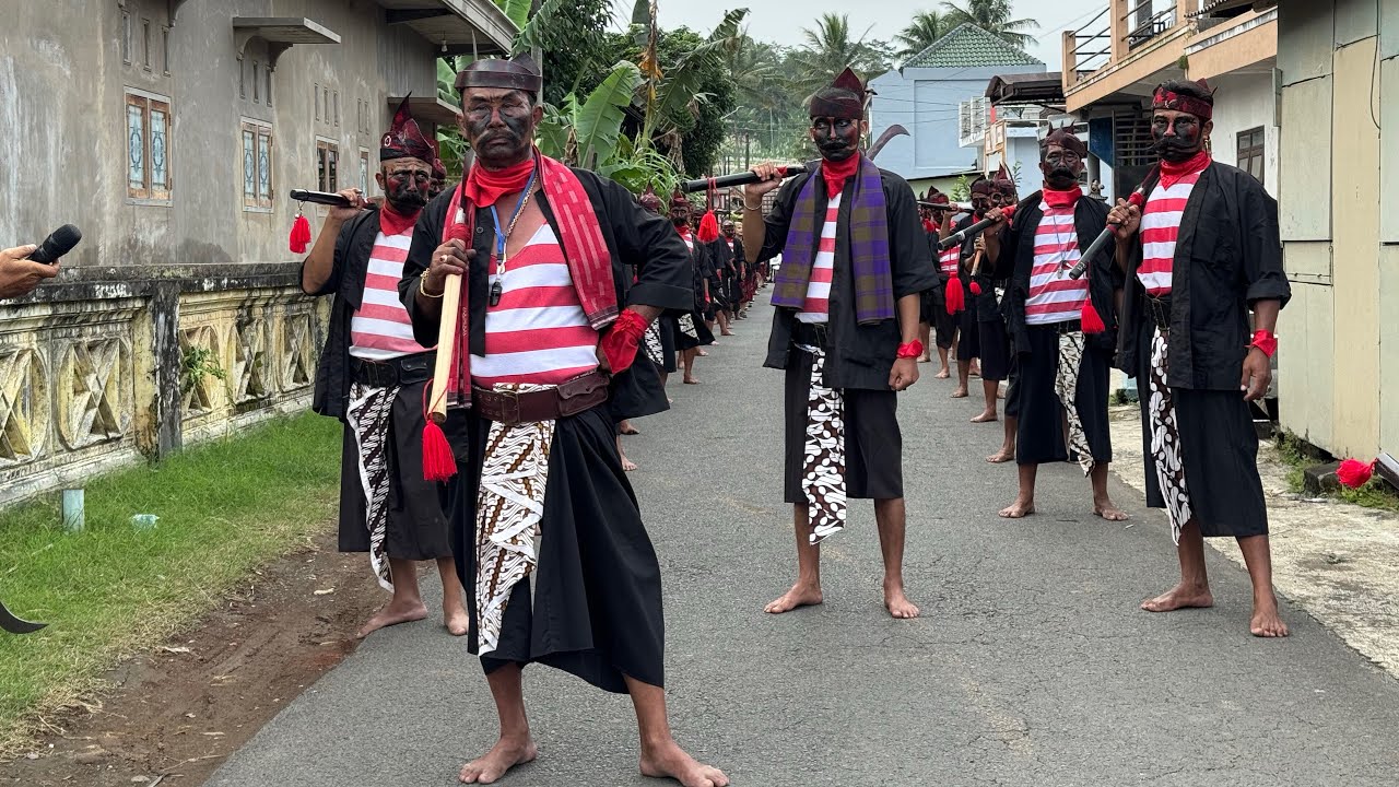 #sakeranusantara  ngreng mantan a vio potra na abah haji misnadi sumber ayu pesantren