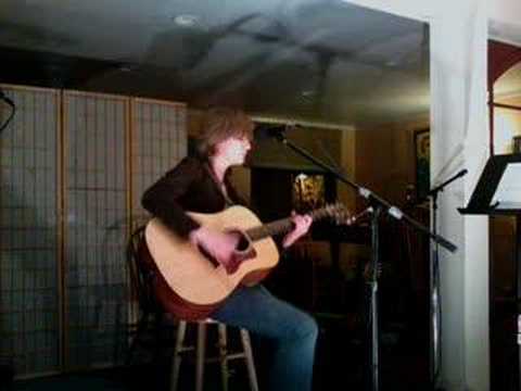 Melissa Cox- Don't Be live at the Coffee Club open...