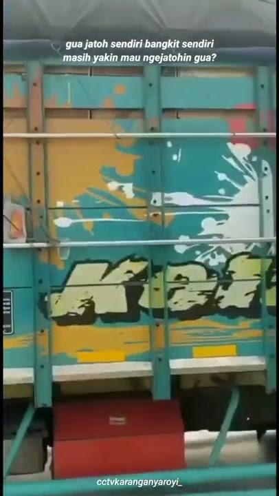 [story'wa 15detik]. QUOTES truk oleng gua jatoh sendiri bangkit sendiri masih mau ngejatohin gua?