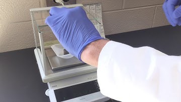 How to Use a Laboratory Balance