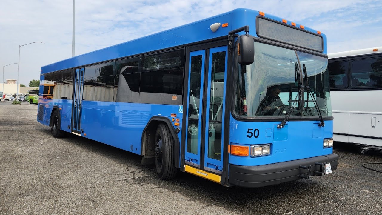 LA Charter Bus Lines 2010 Gillig Low Floor 40' #50