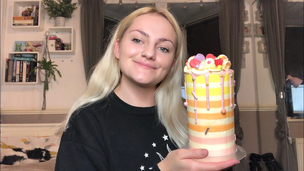 4 Tall drip stitch cake