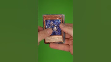 Opening a pack of Yu-Gi-Oh : Power of the Elements cards