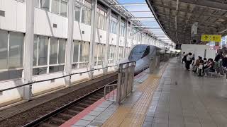 ひかりレールスター700系　小倉駅発車/ 700 series (Hikari rail star) departing Kokura station