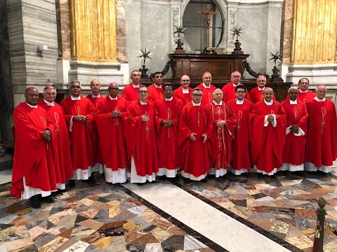 AD LIMINA: Santa Missa no túmulo do Apóstolo São Pedro, na Basílica do Vaticano, em Roma