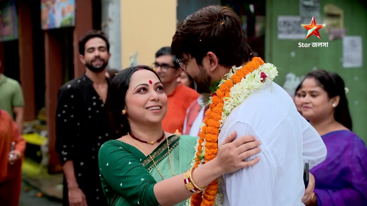 Lokkhi Jhnapi । সোম - রবি 6:30PM