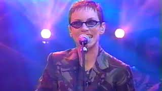 Rosie 2000 Interview & Performance