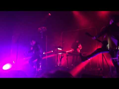 Twin Shadow Slow