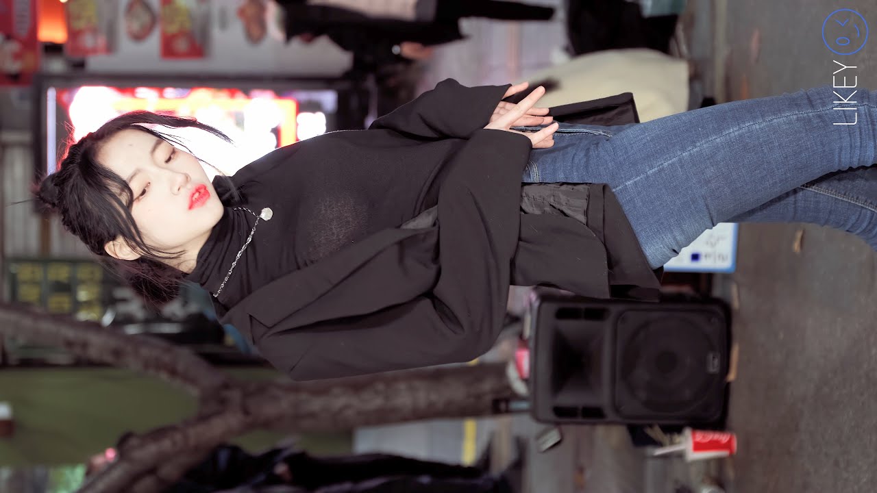 191130 클락 서영 Clock Sally #13 Excuse Me @신촌버스킹 4K 60P 직캠 by LIKEY