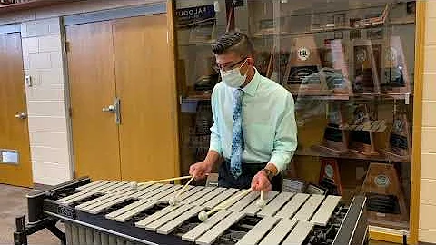 Encantada performed by Edgar Maldonado